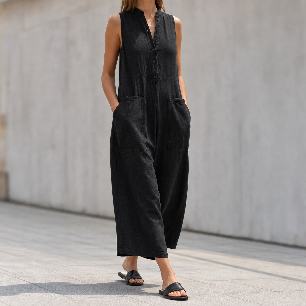 Jumpsuit Linen Relaxed - ชุดจั๊มสูทผู้หญิงแบบไม่มีแขน คอจีน ทรงหลวม สีพื้น ผ้าลินินผสมคอตตอน มีกระเป๋า