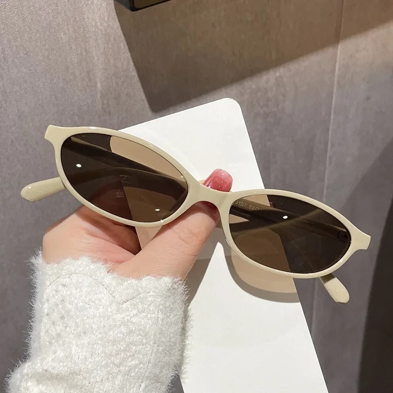 แว่นกันแดดทรงแคทอายสไตล์เรโทรส - Sunglasses Cat Eye บทวิจารณ์และราคา