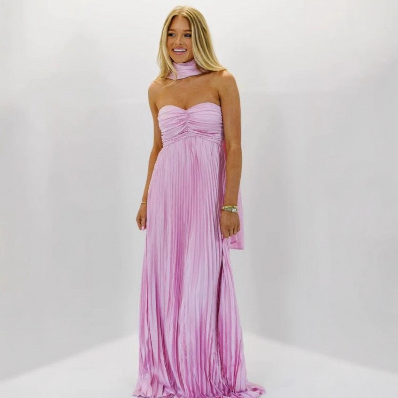 ชุดเดรสสำหรับแขกในงานแต่งงาน ช - Maxi Dress Halter บทวิจารณ์และราคา