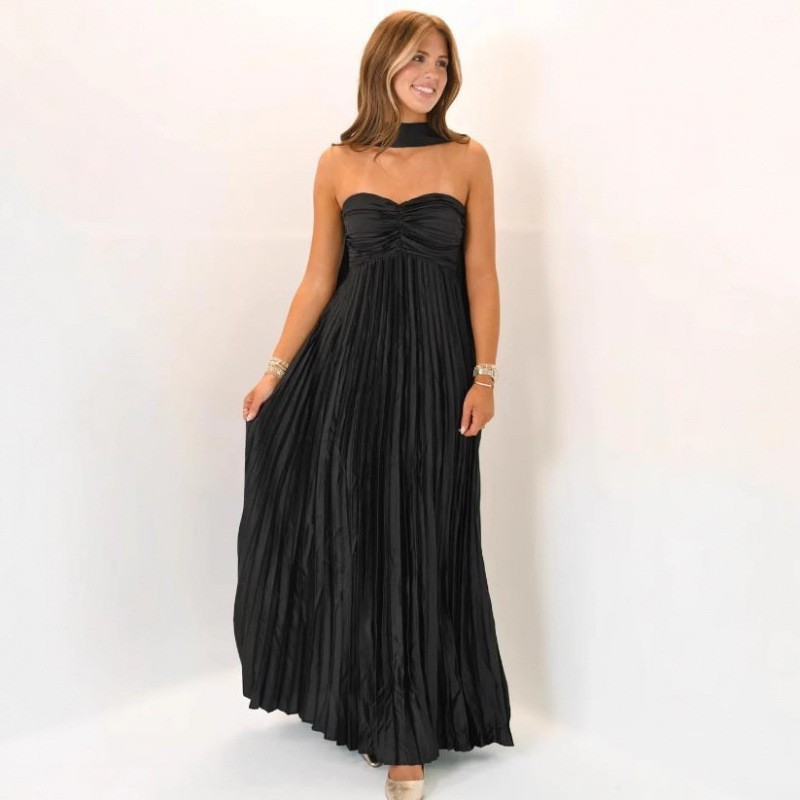 ชุดเดรสสำหรับแขกในงานแต่งงาน ช - Maxi Dress Halter บทวิจารณ์และราคา