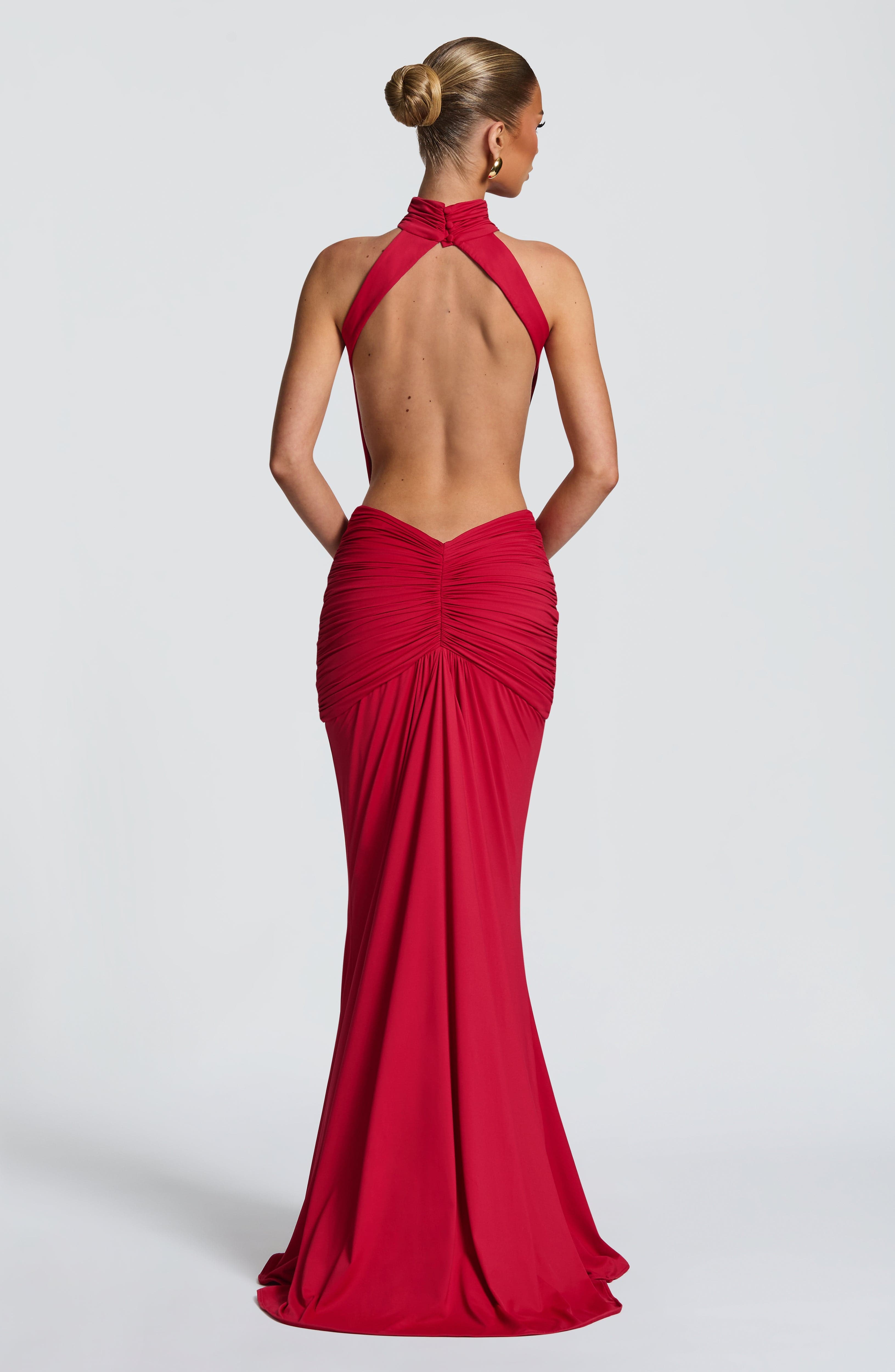 เดรสยาวทรงเมอร์เมดแบบผูกคอ คอส - Maxi Dress Halter บทวิจารณ์และราคา