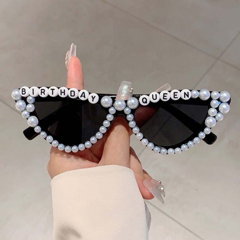 Cat Eye Design ของขวัญ Shades  - Sunglasses Cat Eye บทวิจารณ์และราคา