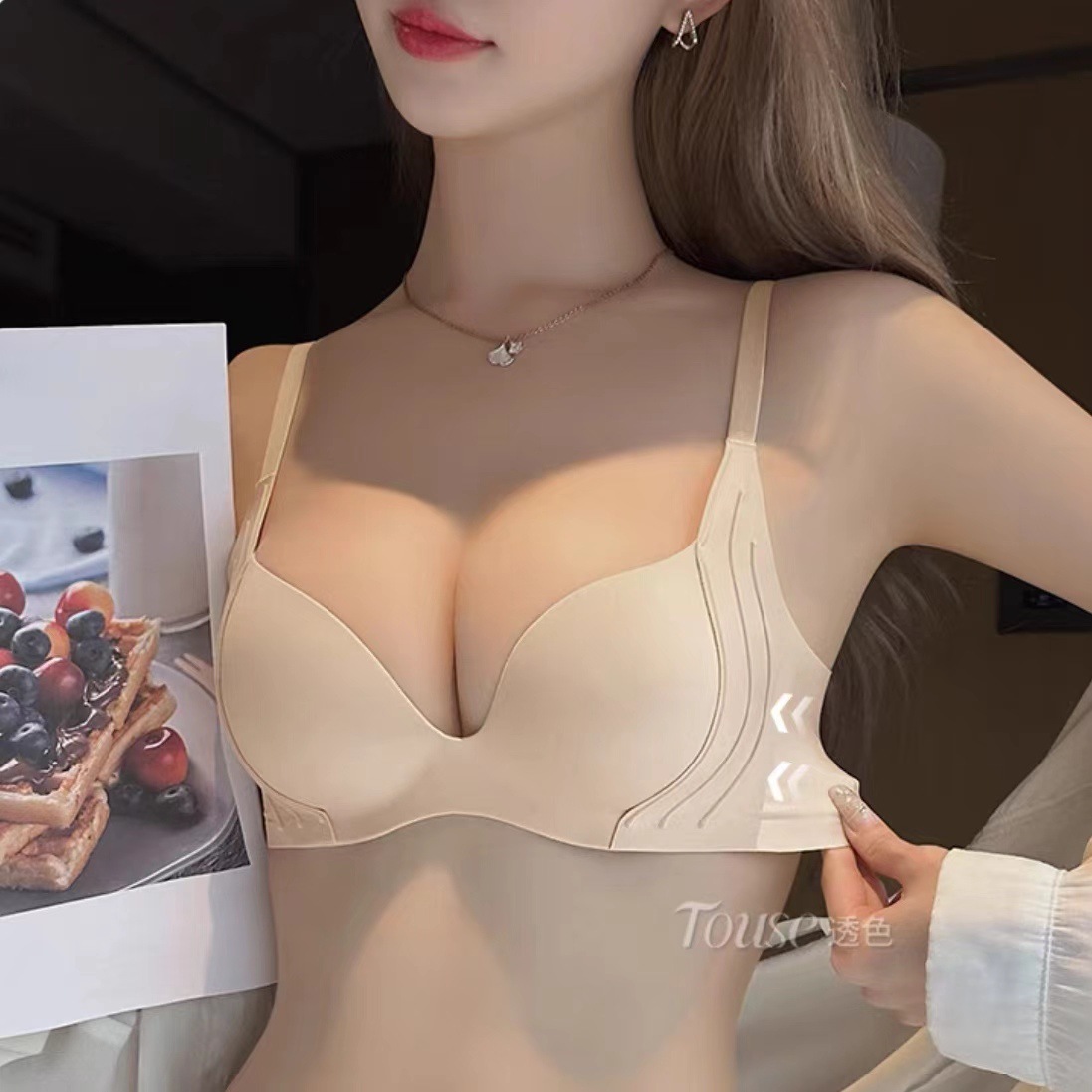 Wireless Push Up Bra สําหรับหน - Bralette Triangle Set บทวิจารณ์และราคา
