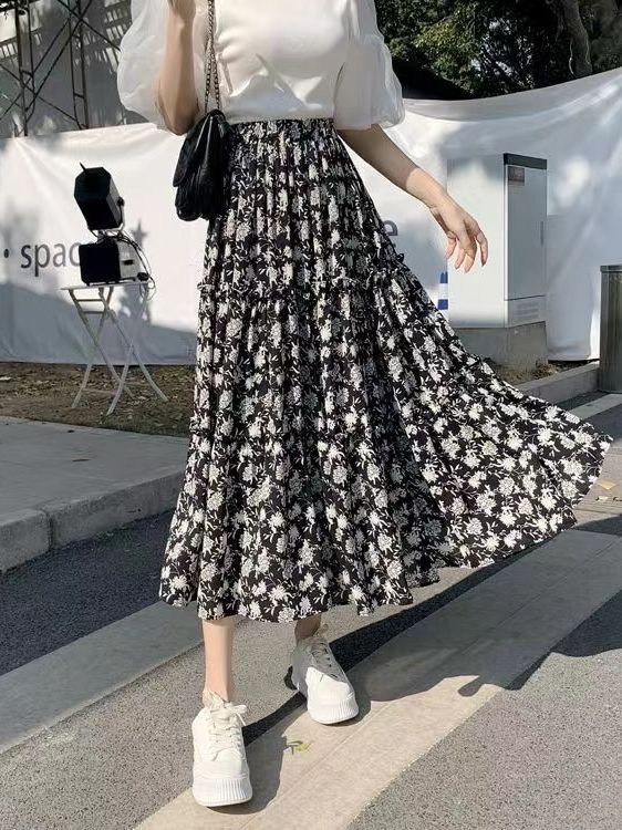 กระโปรงทรงเอลายดอกไม้ ไซส์ใหญ่ - Midi Skirt Floral บทวิจารณ์และราคา